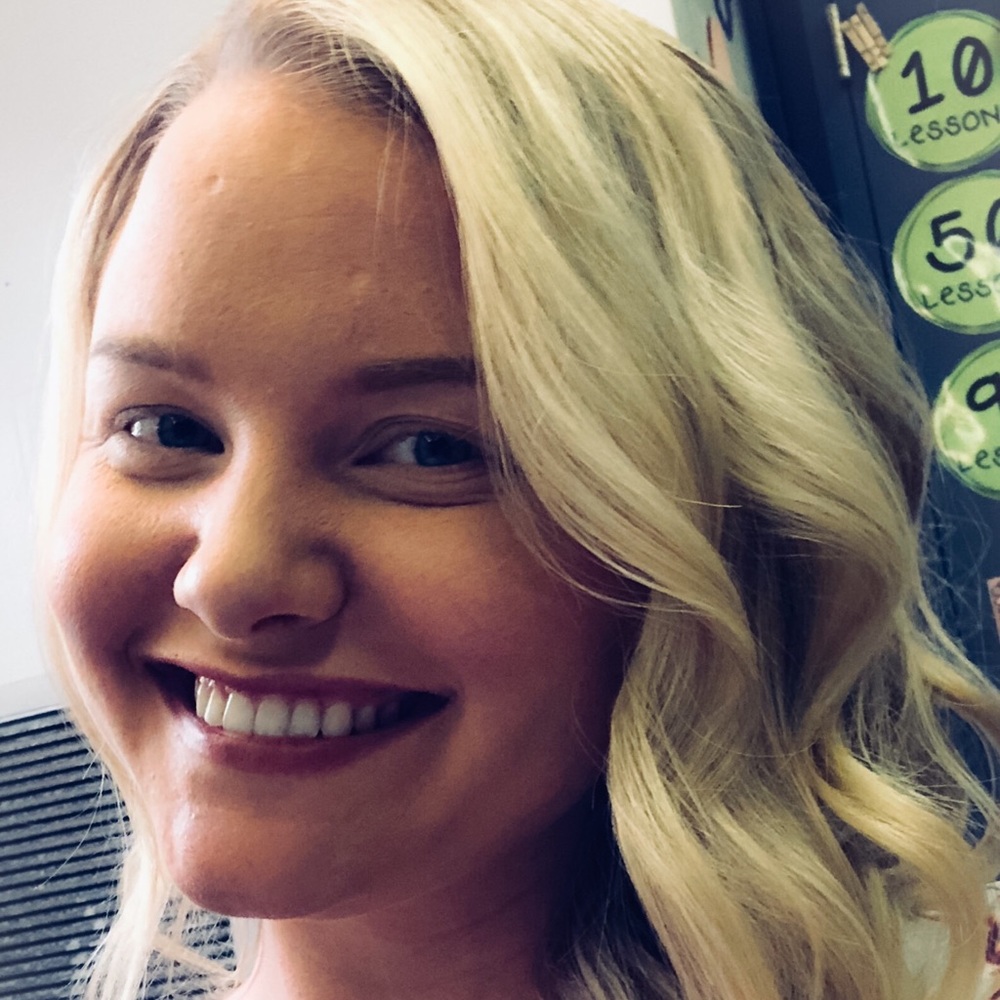 Meet your Posher, Alyssa